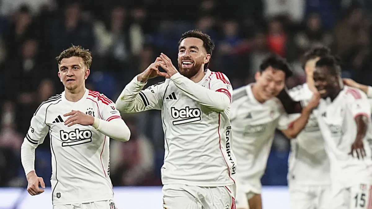 Beşiktaş, Başakşehir’i 90+7’de devirdi! İstanbul’da gol yağmuru