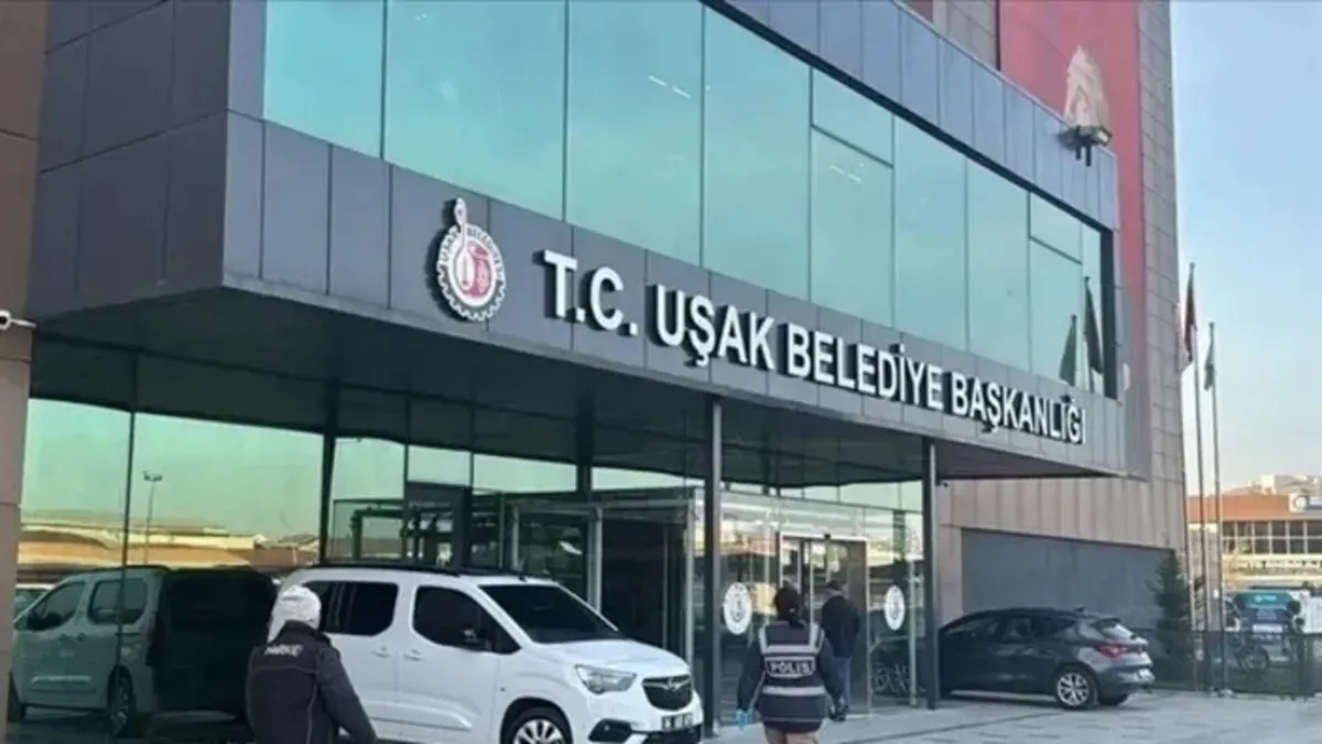 Uşak Belediyesi’ne yolsuzluk operasyonunda yeni gelişme: 16 kişi tutuklandı!