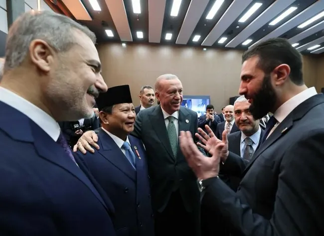 turkiyeden-teror-orgutu-pkkya-net-mesaj-sistem-disina-cikarilmasi-icin-baska-imkan-ve-irade-var-1746089448211.jpeg Türkiye’den terör örgütü PKK’ya net mesaj: Sistem dışına çıkarılması için başka imkan ve irade var!