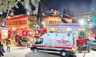 Hastane çatısında korkutan yangın