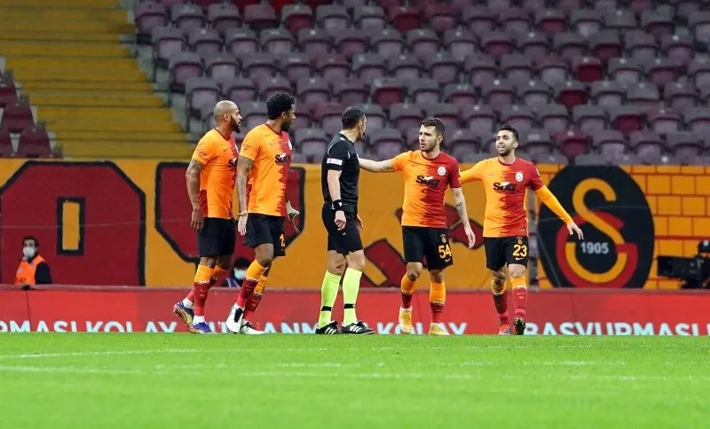 Galatasaray’ın yıldızına olay sözler!