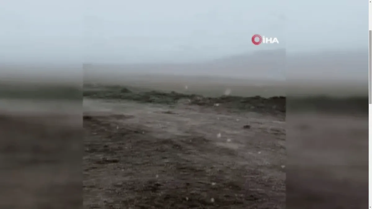 Ankara'ya mevsimin ilk karı düştü!