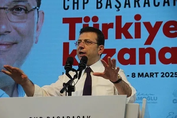 ekrem-imamoglunun-gozaltina-alinirken-ilk-goruntusu-ortaya-cikti-1742412118977.jpeg