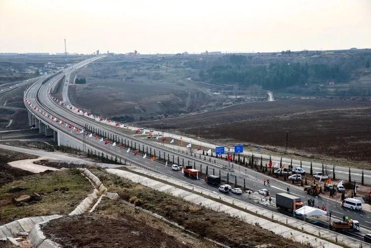 Dev bir proje daha olan Devegeçidi Köprüsü hizmete açıldı