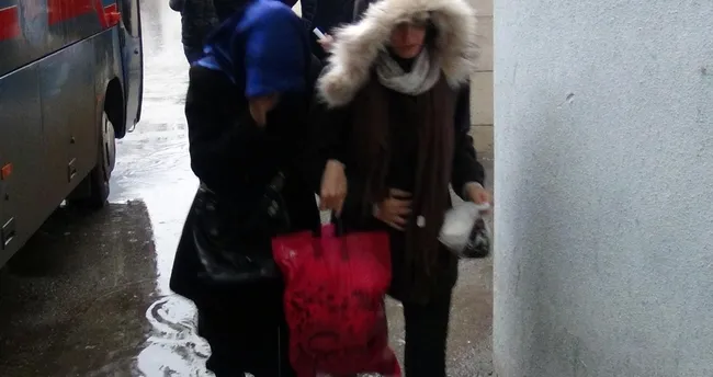 FETÖ ’ablaları’ adliyeye sevk edildi