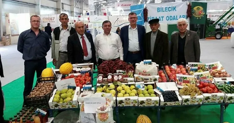 Belediye Başkanı Duymuş’dan Çukurören Köyü standını övgü