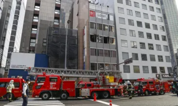 Japonya’da pastaneyi alevler sardı: 3 ölü
