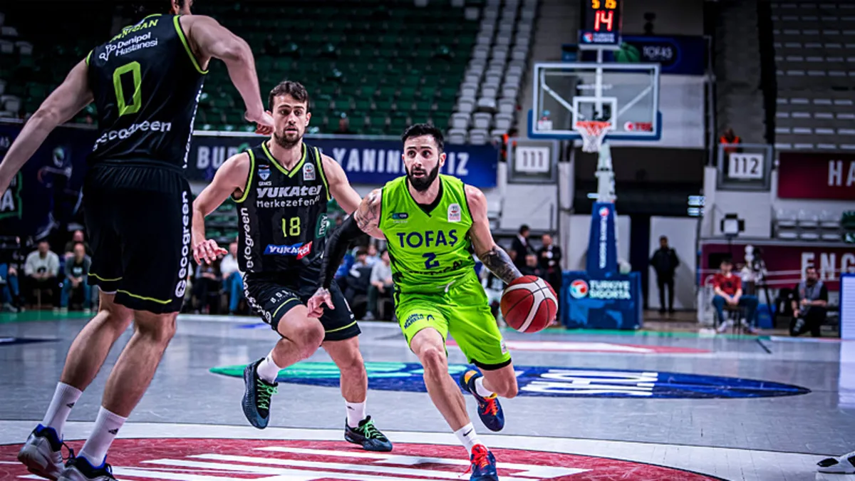 Tofaş evinde Yukatel Merkezefendi Belediyesi’ne mağlup! Tofaş evinde Yukatel Merkezefendi Belediyesi’ne mağlup!