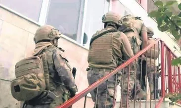 İzmir’de FETÖ operasyonu: 22 gözaltı