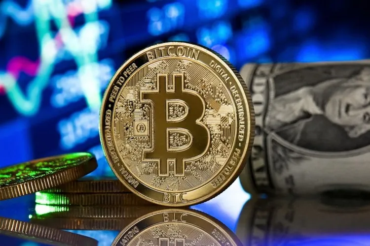 bitcoin-btc-rekora-doymuyor-kripto-para-tarihi-zirvesini-yeniledi-1618386170032.jpg