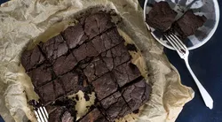 Pastaneler bu tarifi saklıyor! Tam kıvamında brownie tarifi