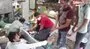 Hindistan’da Covid-19 tedbirlerine uygun kuyumcu soygunu | Video