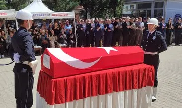 Meslektaşlarının omzunda dualarla sonsuzluğa uğurlandı