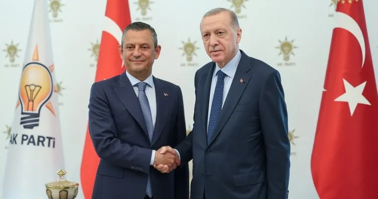 Başkan Erdoğan ile Özgür Özel görüşmesinin...