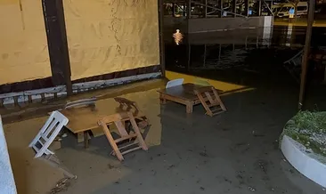 Çanakkale’de sağanak: Sarıçay taştı, iş yerleri sular altında kaldı #canakkale