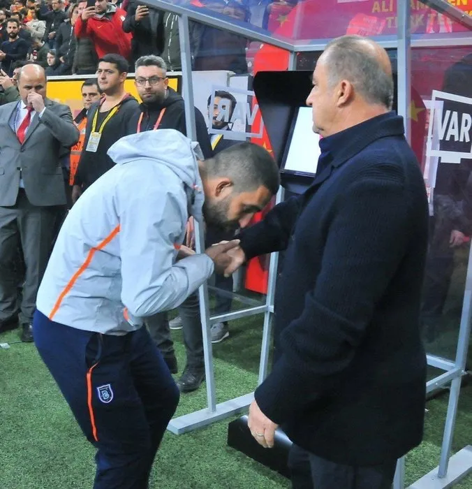 Galatasaray’da yeni kaptan o olacak! Sürpriz isim