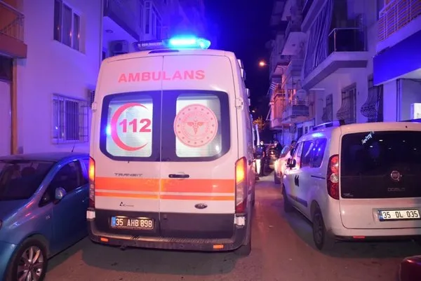 Son Dakika Haberi Izmir De Tuhaf Olay Devriye Gezen Polis Farkli Sokaklarda Buldu Son Dakika Haberler