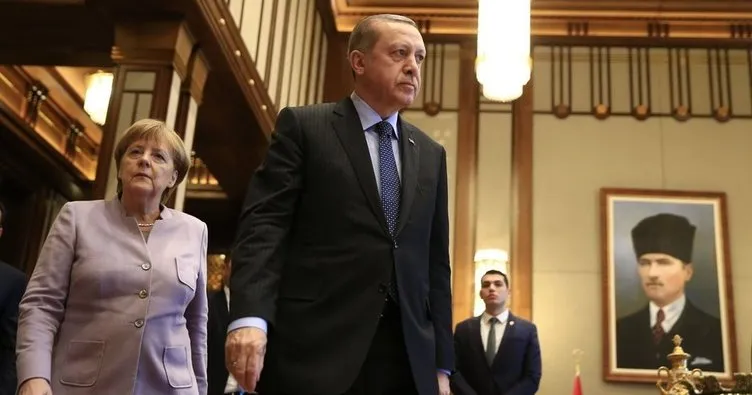 Cumhurbaşkanı Erdoğan, Merkel’le görüşecek!