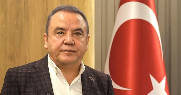 Muhittin Böcek’ten pes dedirten savunma