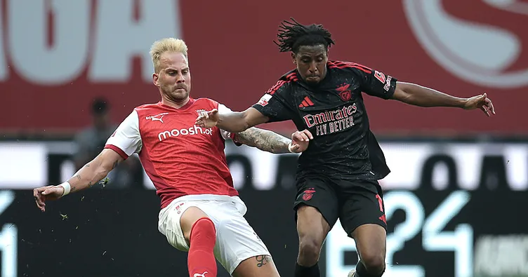 Beşiktaş’a sürpriz orta saha!