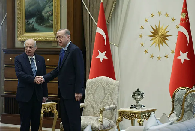 Son dakika: Külliye'de kritik zirve! Başkan Erdoğan ile Bahçeli görüştü