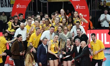 Bakan Bak’tan VakıfBank’a tebrik mesajı!