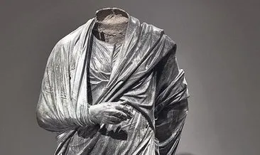 Marcus Aurelius heykeli yuvaya döndü #burdur