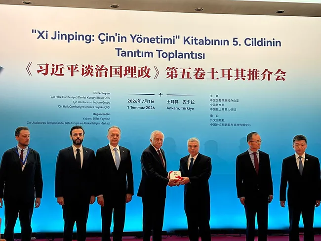 xi-jinping-cinin-yonetimi-kitabinin-5-cildinin-tanitimi-ankarada-yapildi-1782915916010.jpeg