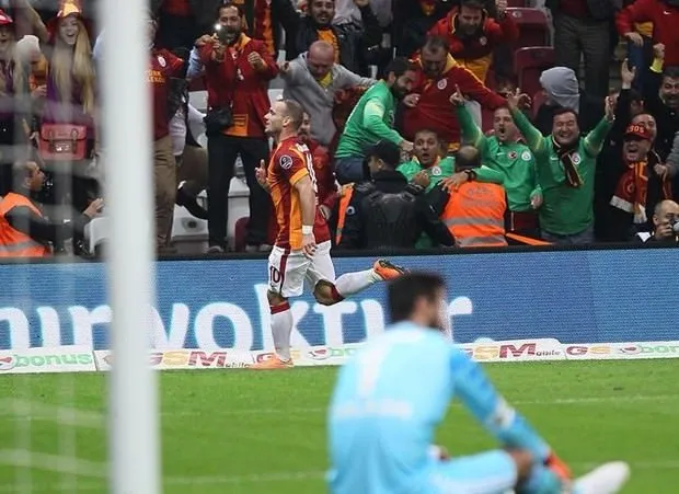 Galatasaray’ın en büyük kozu: Sneijder!