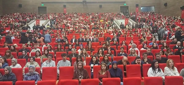 iskur-genclik-programi-869-kisilik-kontenjana-yonelik-kura-cekimi-gerceklestirildi-1793114837353.jpg