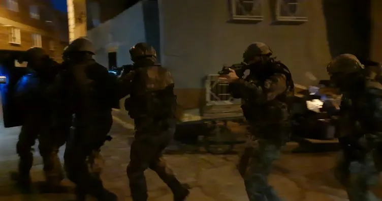 Bursa’da uyuşturucu tacirlerine şafak baskını: 35 şüpheli gözaltına alındı