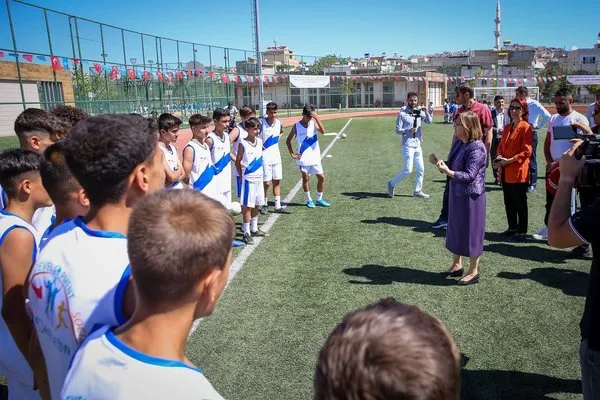 79 bin genç tatilde spor yaptı