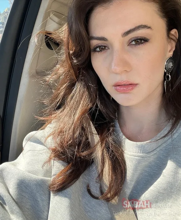 Duyanlar çok şaşırdı! 34 yaşındaki Burcu Özberk hakkındaki bu gerçek çok ilginç!