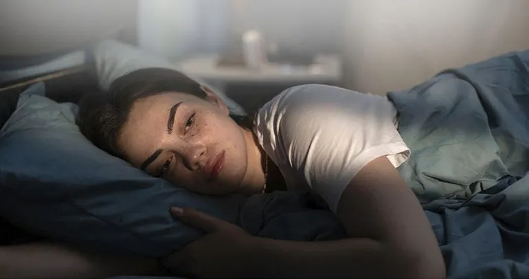 Gece yarısı uyanmak normal mi?