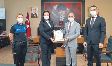 Adana’nın konuştuğu kadın polise ödül