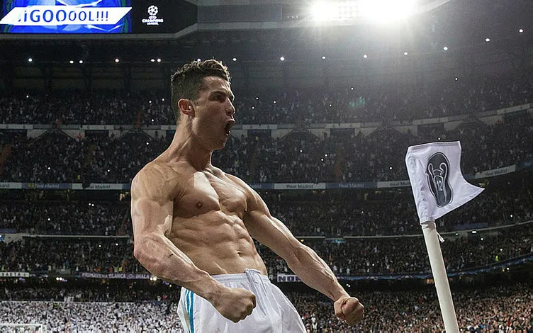 Ronaldo çelimsiz bir çocuktan, 'Hulk'a nasıl dönüştü?