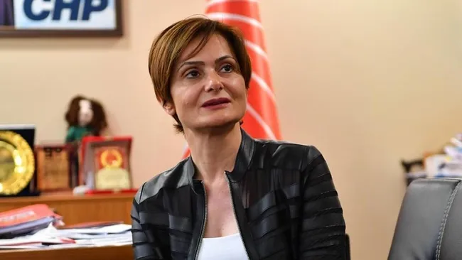 chpli-canan-kaftancioglu-hdp-pkk-iliskisini-gormezden-geldi-esittir-diyemezsiniz-1679426684301.jpg CHP'li Canan Kaftancıoğlu HDP-PKK ilişkisini görmezden geldi: Eşittir diyemezsiniz