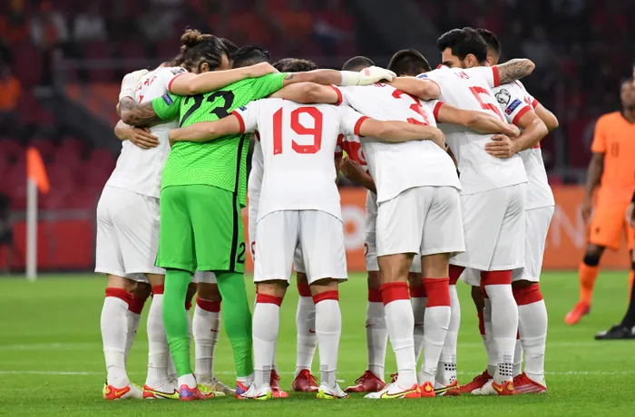 son-dakika-karadagin-hocasi-miodrag-radulovicten-olay-sozler-lider-olsunlar-turkiyeye-karsi-1636948645915.jpg