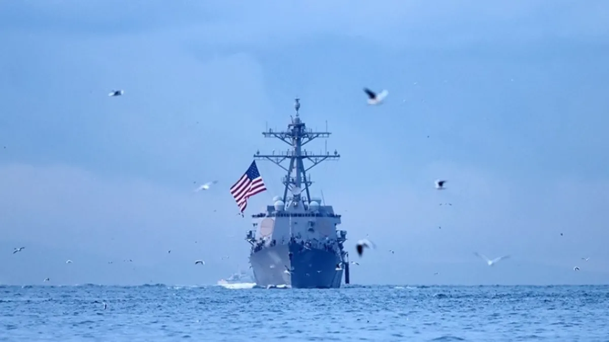 ABD’den Karayipler’e operasyon: Uyuşturucu yüklü olduğu iddia edilen tekne vuruldu ABD’den Karayipler’e operasyon: Uyuşturucu yüklü olduğu iddia edilen tekne vuruldu