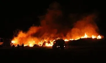 Kemer’de yıldırım düşmesi sonucu çıkan yangın sürüyor #antalya