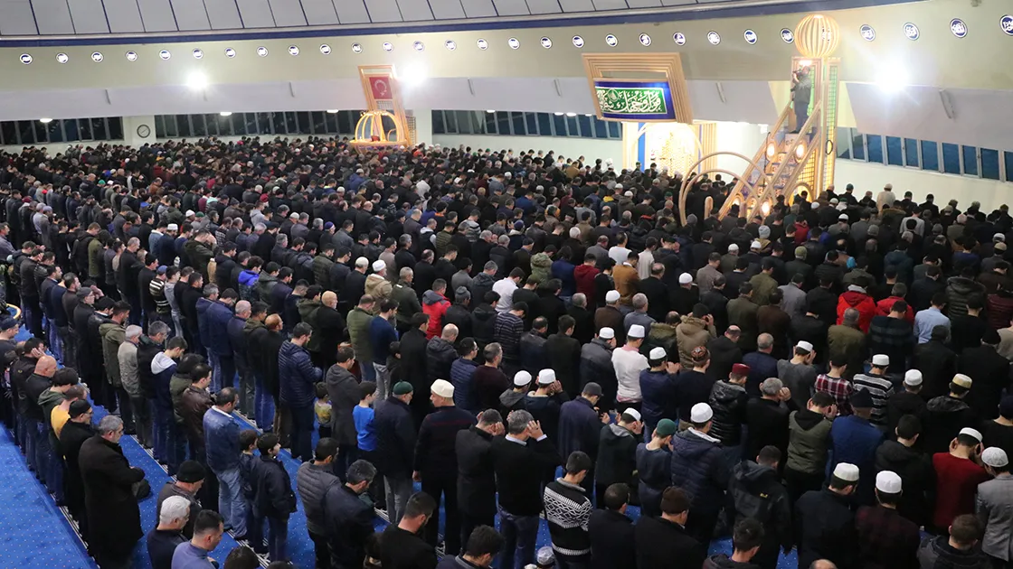 Regaip Kandili dualarla idrak edildi - En Son Haber