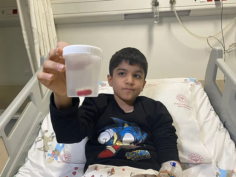 Islık çalmak isteyen çocuk az kalsın ölüyordu: Arkadaşlar bunlarla hiç kimse oynamasın!