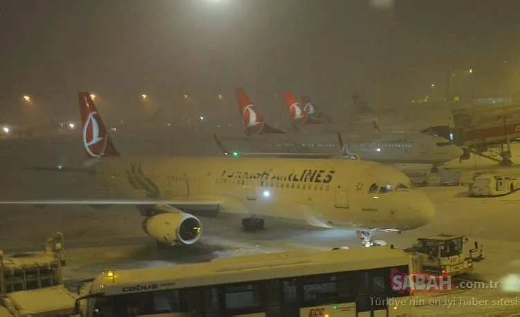 Uçuşlar iptal mi? 12-13-14 Mart THY, Anadolu Jet uçak seferleri iptal mi, ertelendi mi? | SON DAKİKA