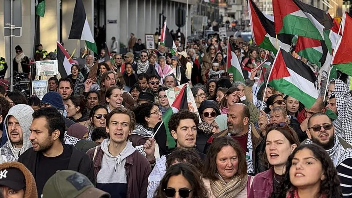 Hollanda'da Balfour Deklarasyonu protestosu