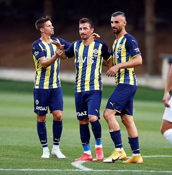 Son dakika: Alanyaspor’dan Fenerbahçe’ye bir yıldız daha! Gökhan Gönül ile iplerin koptuğu o maçta...