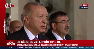 Son Dakika: Başkan Erdoğan, Anıtkabir Özel Defteri’ni imzaladı! Türkiye Yüzyılı vurgusu | Video