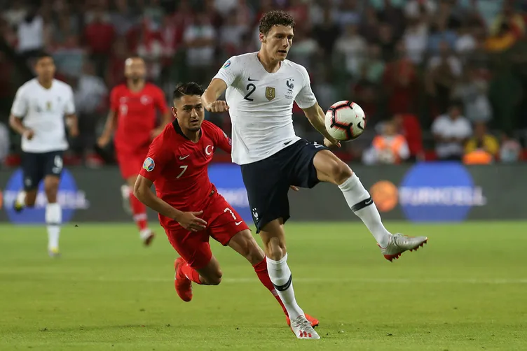 Türkiye - Fransa maçı Avrupa'da böyle yankılandı