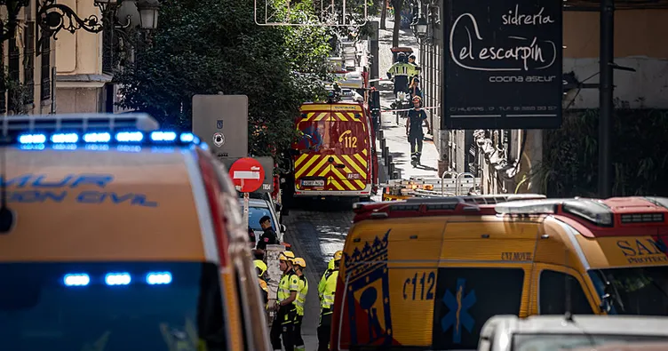 Madrid’de bina çöktü: 2 ölü, 10 yaralı