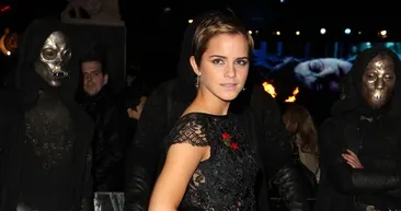 Mezuniyet kıyafetinizi henüz seçmediyseniz...Ünlülerden ilham alın!