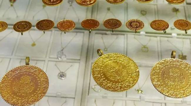 altin-fiyatlari-icin-yon-asagi-altin-almali-mi-satmali-mi-islam-memis-degerlendirdi-gram-22-ayar-bilezik-fiyat-1694069937385.jpg